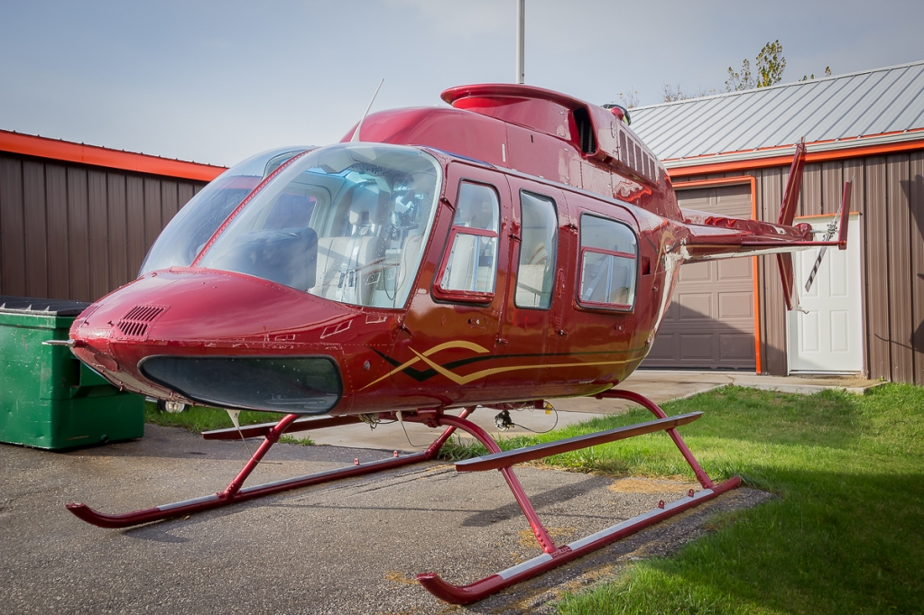 вертолет Bell 206L Long Ranger